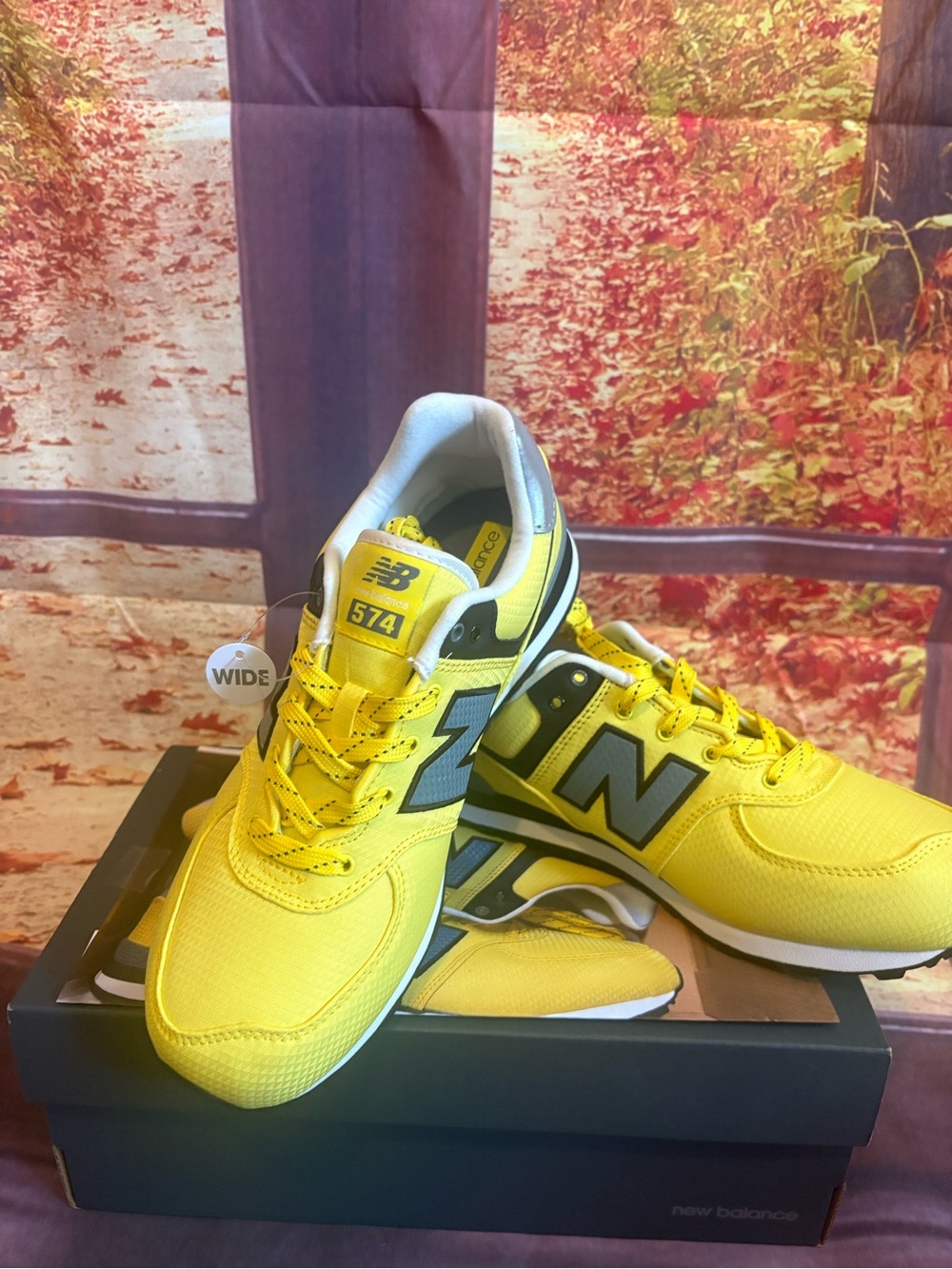 New Balance Yellow 574 Wide Lace-Up Sneakers size 6.5-7.5